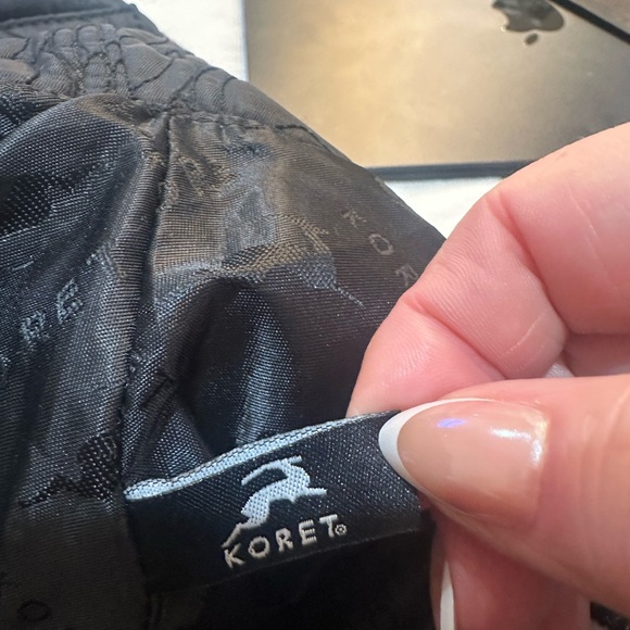 Koret Black Large Quilted Shoulder Bag - Picture 9 of 10